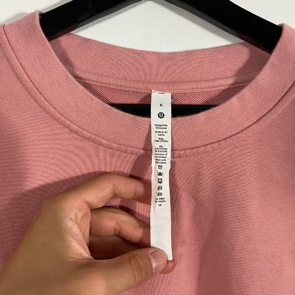 Lululemon basic crewneck pink womens size US 6 - Picture 4 of 5